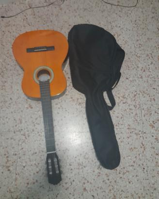 chitarra acustica 