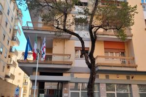Ampio e signorile appartamento in zona centrale