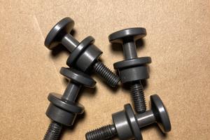 Boccole porta pacchi original Yamaha Ténéré 700 T7