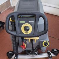 Karcher Lavapavimenti professionale