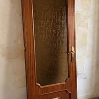 Set  2 porte vintage in legno con inserto in vetro