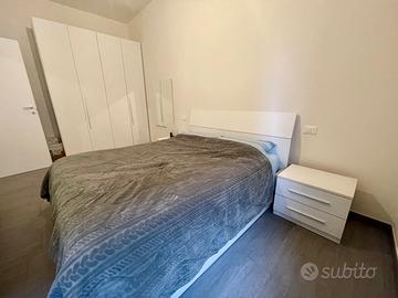 Camera da letto + mobile soggiorno + porta tv