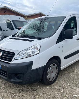 FIAT Scudo 2.0 MJT Furgone Vetrato Maxi 12q (B52