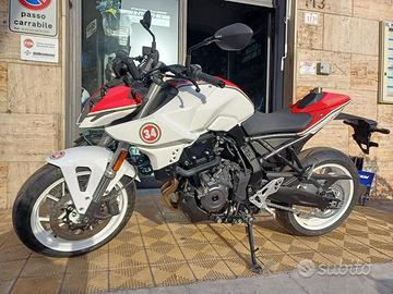 Suzuki GSX-8S Kevin Schwantz Limited Edition #2