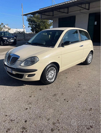 Lancia ypsilon 1.3 mjet diesel