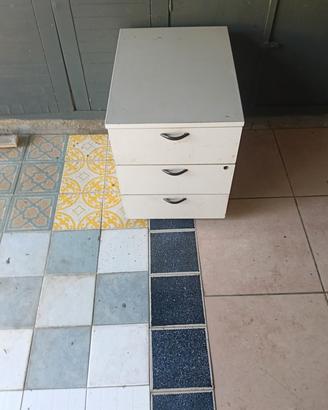 mobiletto cassettiera