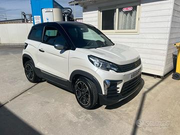 Ligier js 60 bianco perla