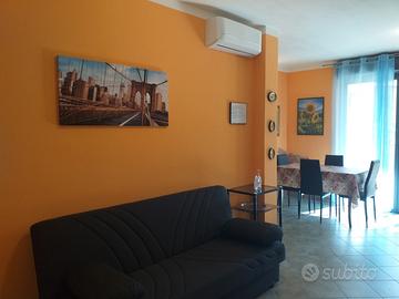 Bilocale Arredato e Climatizzato con Posto Auto