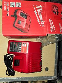 Carica batterie equivalente milwaukee x m18..