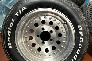 Set cerchi lega American Racing 15”e BF Goodrich