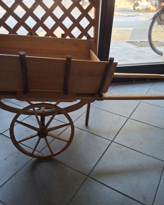 Carriola d'arredo