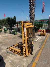 ELEVATORE IDRAULICO USATO DI DITTA CM MOD. 9DCL