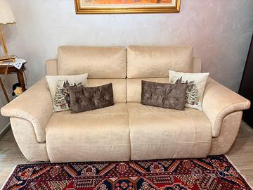 Divano moderno in tessuto beige funz relax