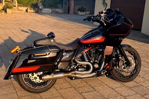 Harley-Davidson Road Glide CVO