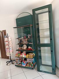 arredo per negozio