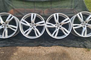 4 Cerchi in lega MAK da 20"