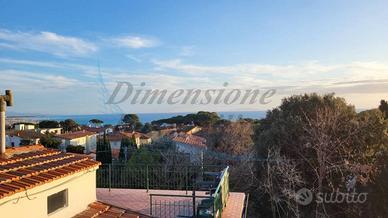 Appartamento di 80 m² con 4 locali e box auto a Ro