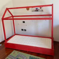 Letto per bambini con materasso, capanna