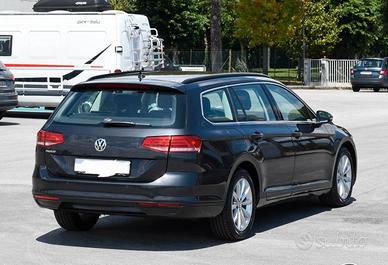 VOLKSWAGEN Passat 8ª DSG Business Line BlueMotion