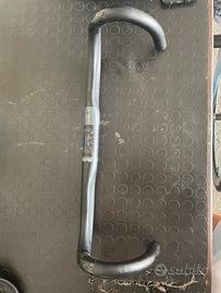 Manubrio bici da strada