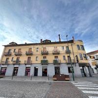 AMPIO BILOCALE LIBERO SUBITO IN CONTESTO DI RECENT