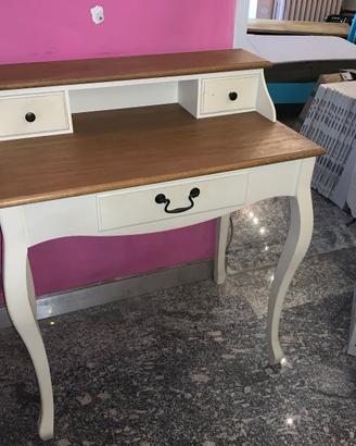Scrittoio 3 cassetti color crema