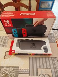 Nintendo Switch e accessori.