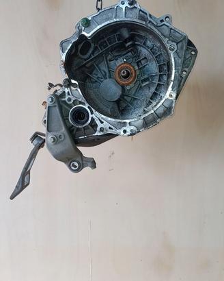 Cambio Opel Corsa 1.3 MJT 5M anno 2015/18