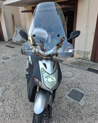 kymco 200i