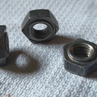 Dadi a saldare M8 DIN 929 – 1 kg o più