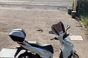 Honda sh 300