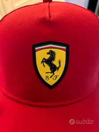 Cappellino Ferrari originale
