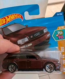 Hot Wheels HYW82 '94 Audi Avant RS2 n.29/250