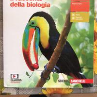 Libro di biologia