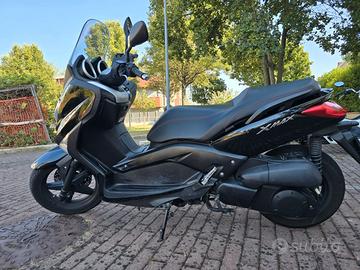 Yamaha XMAX 250 - 27.900 km - Unico proprietario