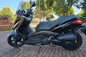 Yamaha XMAX 250 - 27.900 km - Unico proprietario