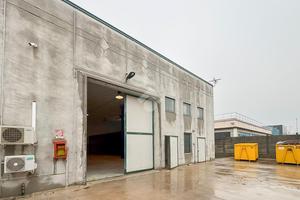 CAPANNONE A TRAVAGLIATO