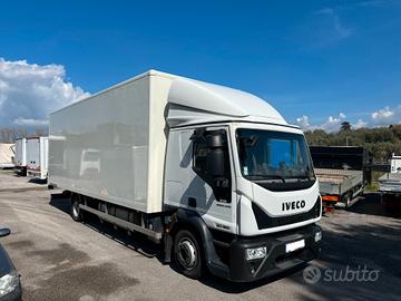 IVECO EUROCARGO 120E25 CABINA LETTO EURO 6
