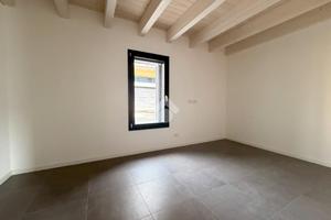 3 LOCALI A CASTREZZATO