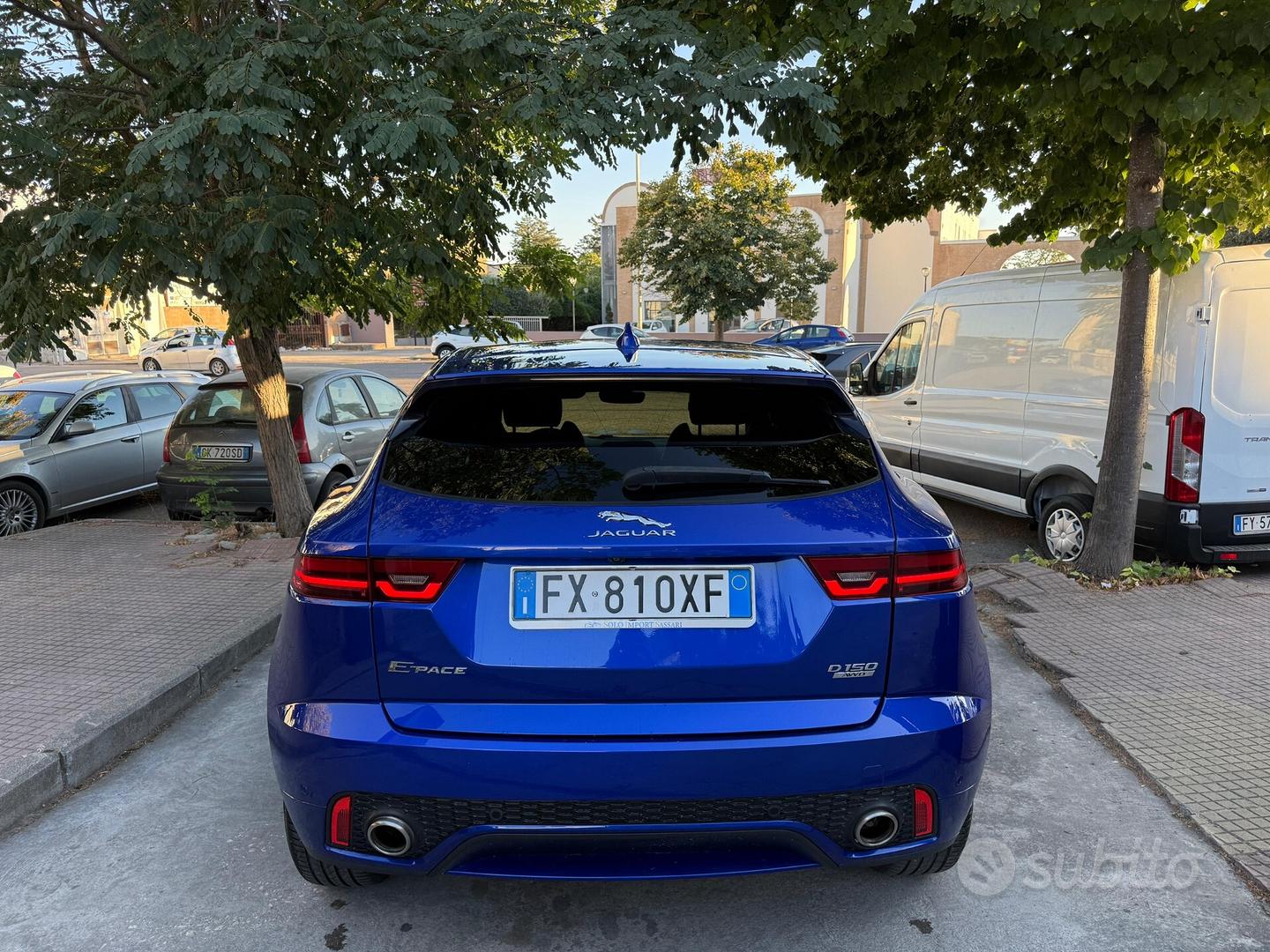Jaguar E-Pace 2019 photo 5