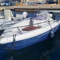 Marinello con motore Mercury Pro