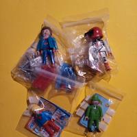 Lotto 4 personaggi vari playmobil