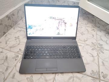 notebook hp i3-1215u=16 giga. 256ssd-win11