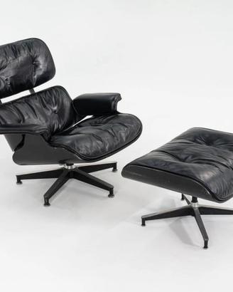 poltrona e pouf Eames per Herman Miller