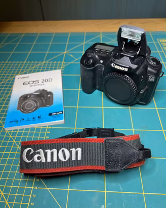 Canon EOS 20d reflex DSLR solo corpo