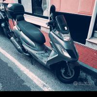 Scooter Kymco Dink 200 i 