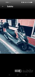 Scooter Kymco Dink 200 i 