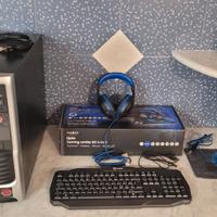 PC Computer Fisso + accessori