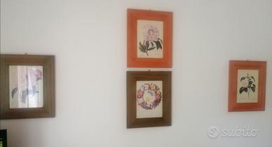 set 4 stampe floreali con cornice in legno 