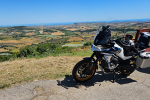 Cfmoto 800mt explore